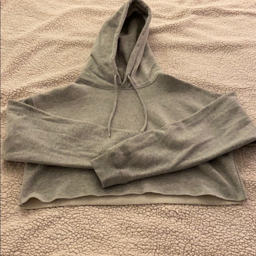 Grey cropped sweater unworn